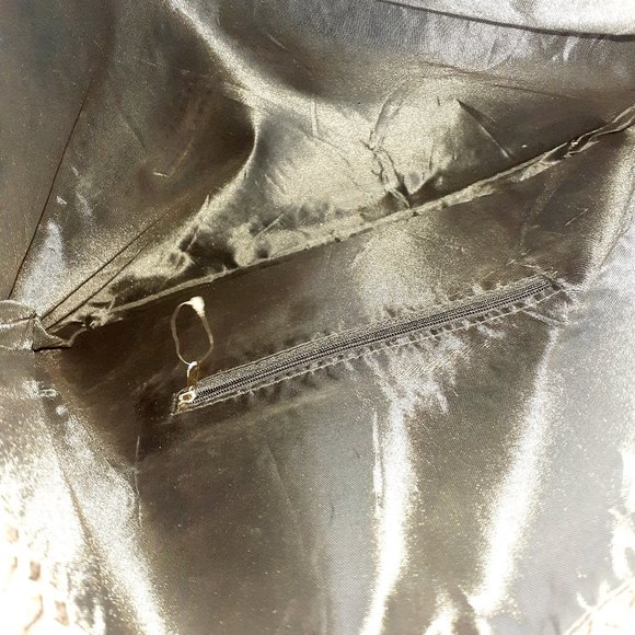 Crocodile Inspired print envelope clutch purse. - Picture 5 of 5